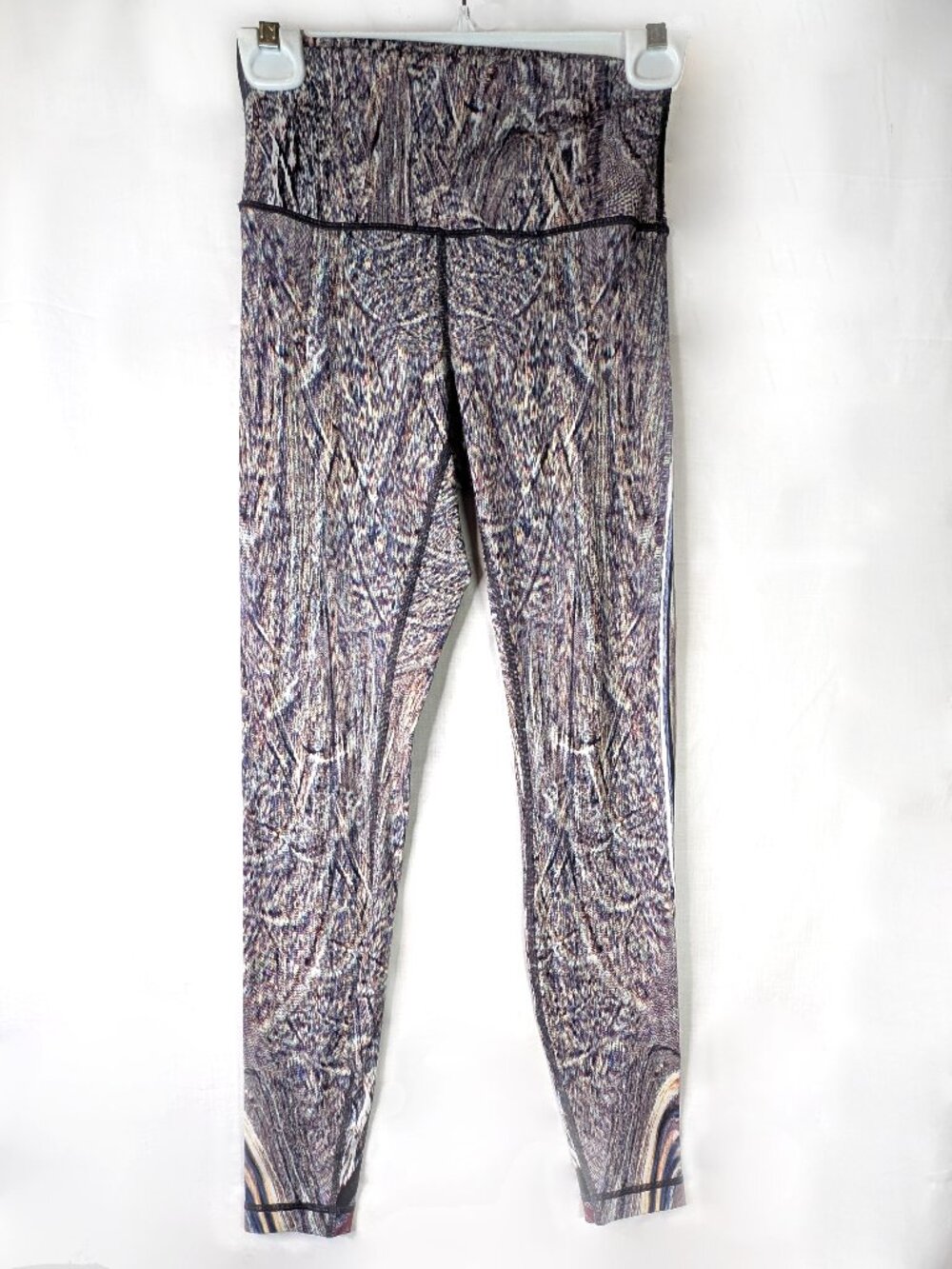Lululemon leggings purple multicolored size 6